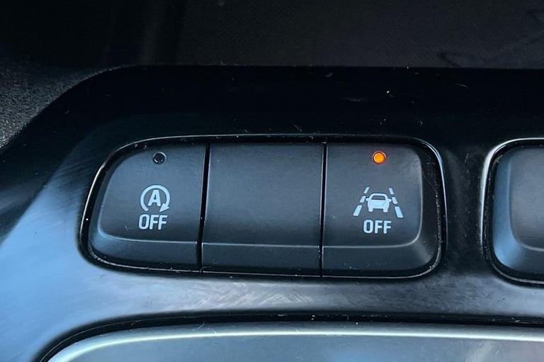 2023 Vauxhall Corsa 1.2 Design Hatchback 5dr - APPLE CARPLAY / ANDROID AUTO, CRUISE CONTROL, AU H...