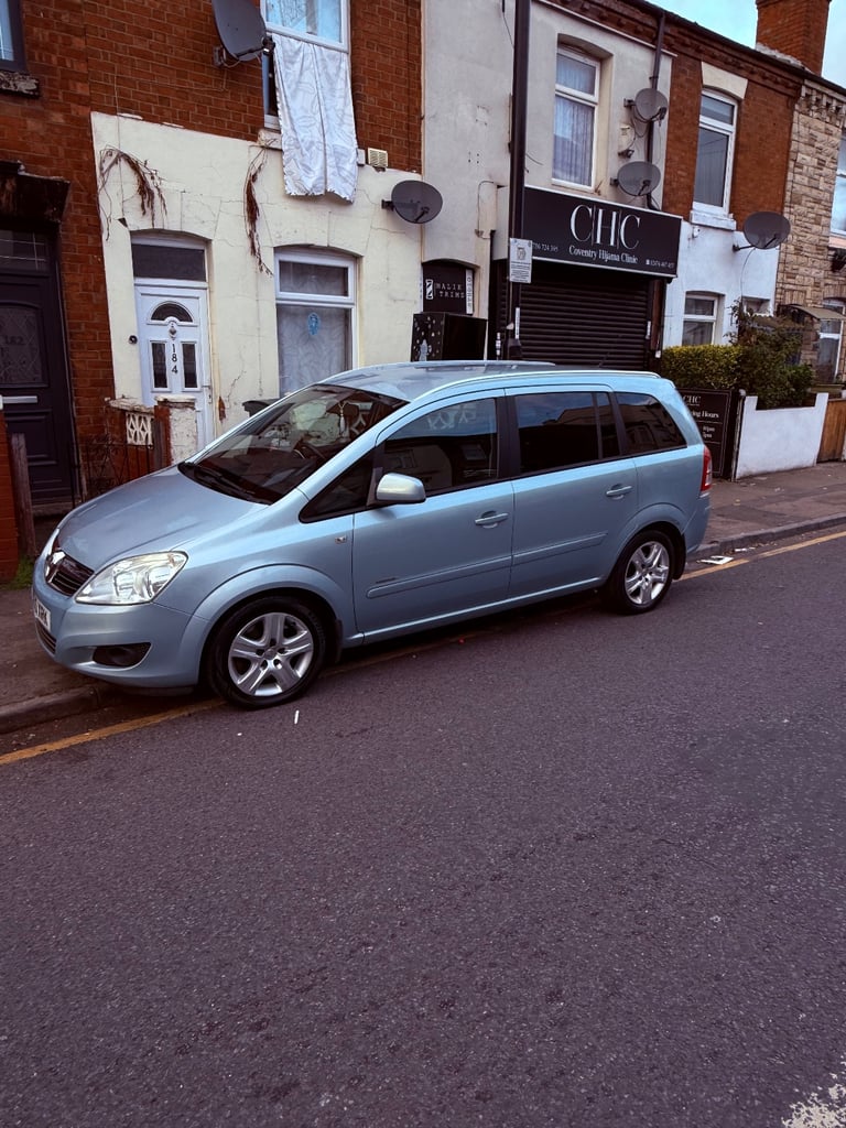 Vauxhall, ZAFIRA, MPV, 2010, Manual, 1686 (cc), 5 doors