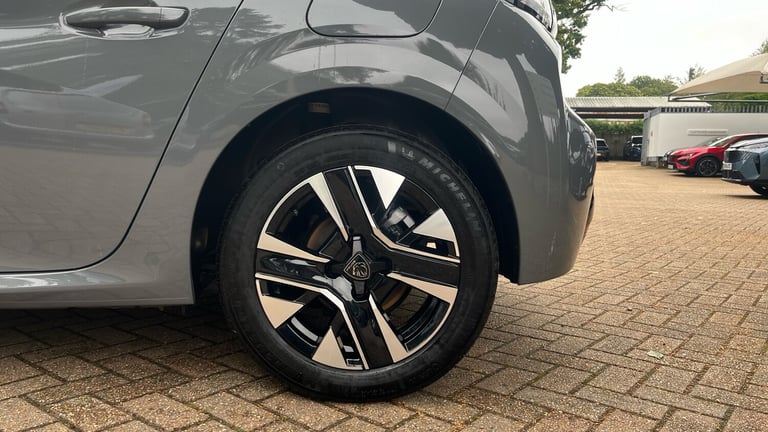 2024 Peugeot 208 1.2 PureTech Allure Hatchback 5dr Petrol Manual Euro 6 (s/s) (100 ps) Hatchback ...