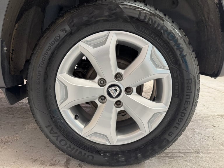 2019 Dacia Duster 1.3 TCe Comfort SUV 5dr Petrol Manual Euro 6 (s/s) (130 ps) HATCHBACK Petrol Ma...