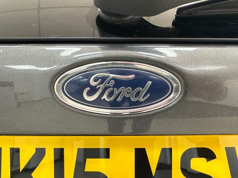 2015 Ford Focus 1.0 EcoBoost 125 Titanium 5dr HATCHBACK PETROL Manual