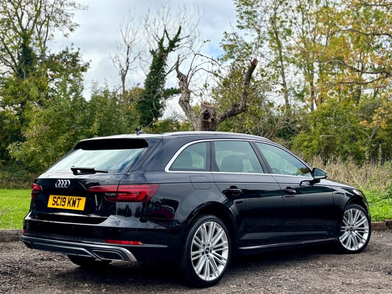 2019 Audi A4 2.0D 35 TDI S Line S Tronic Automatic Black Estate Diesel ULEZ FSH ESTATE Diesel Aut...