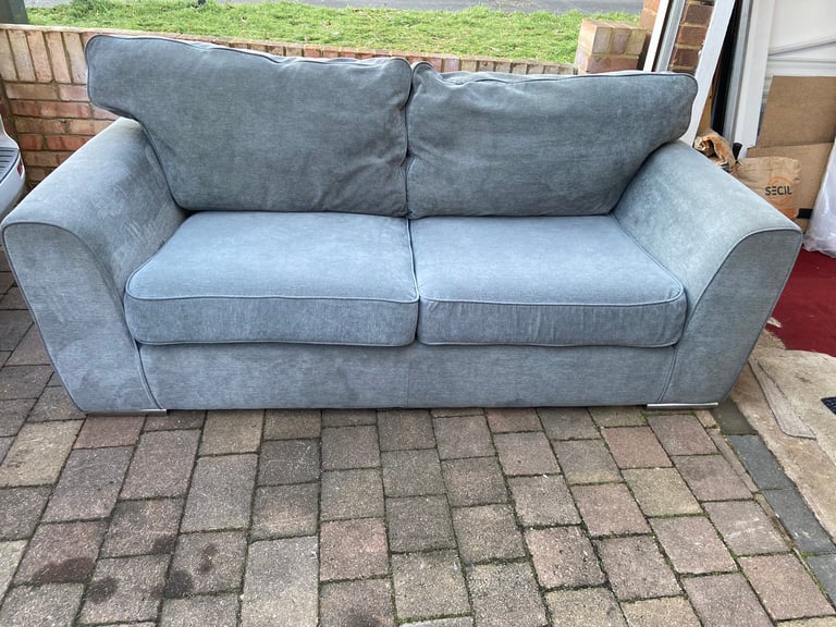 Wyvern grey fabric 2 seater sofa in very good condition | in Luton,  Bedfordshire | Gumtree