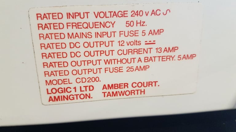 LOGIC 1 power supply and battery charger with panel control for camper, caravan, motorhome or boat.