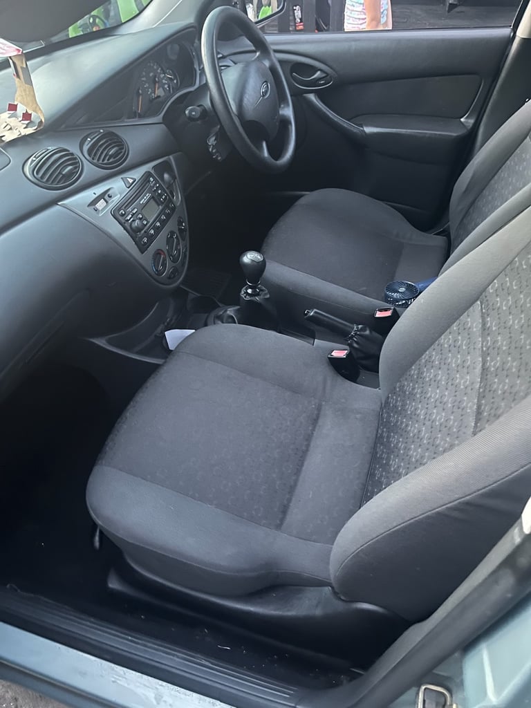 Ford, FOCUS, Hatchback, 2003, Manual, 1753 (cc), 5 doors