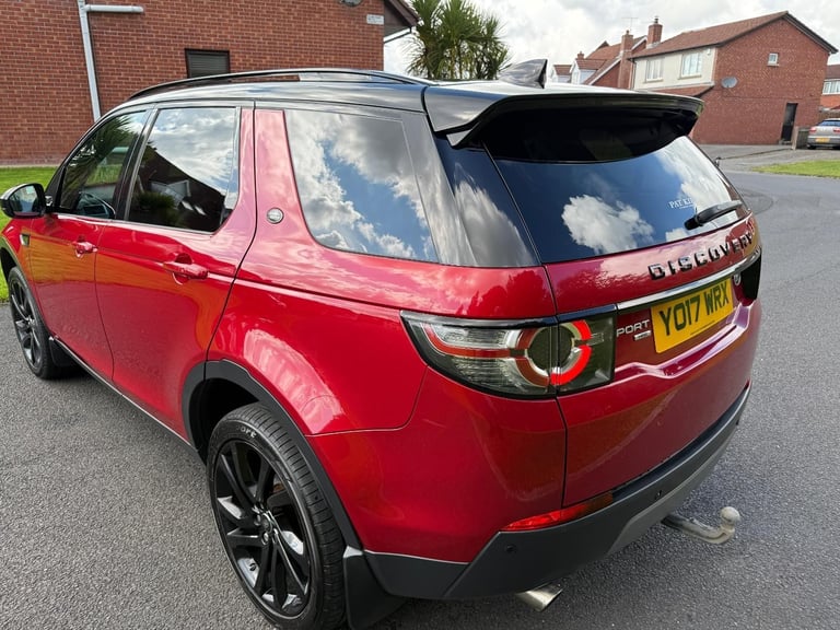 Land Rover DISCO SPORT BLACK HSE / AUTO / 7 SEATS 