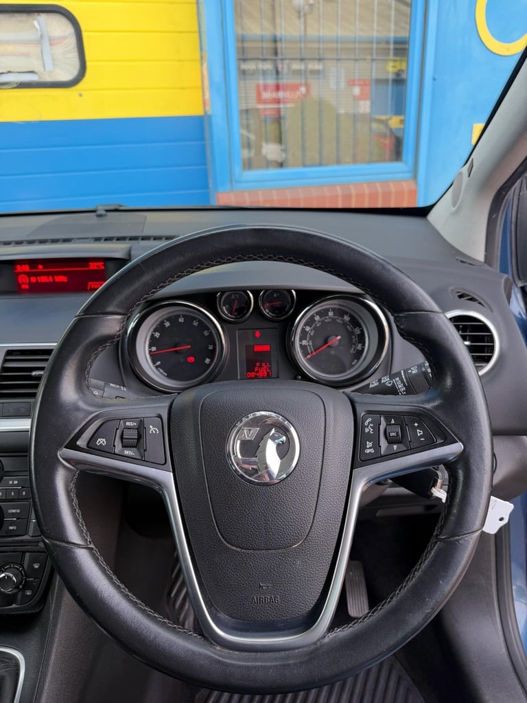 2015 Vauxhall Meriva 1.4i Turbo SE Euro 6 5dr MPV Petrol Manual
