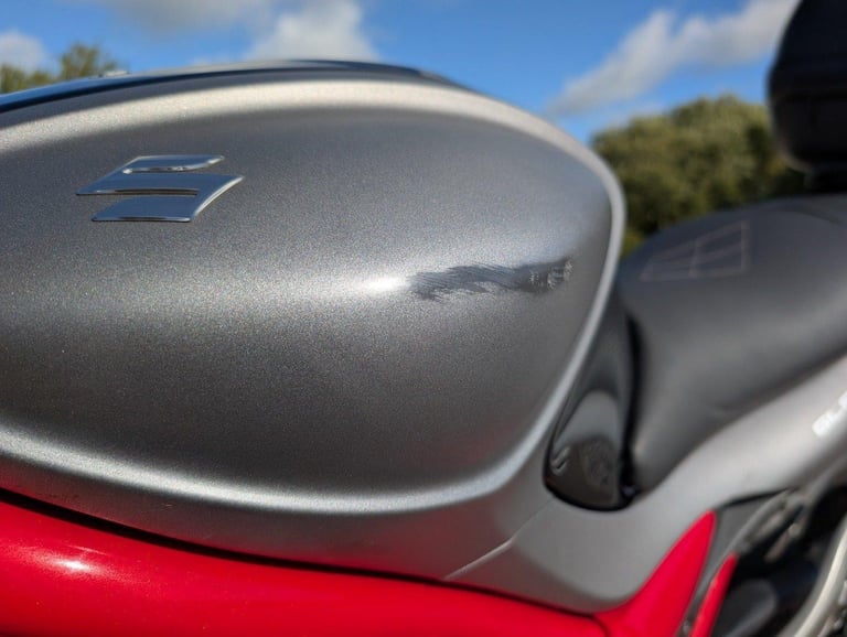2015 SUZUKI GLADIUS 650