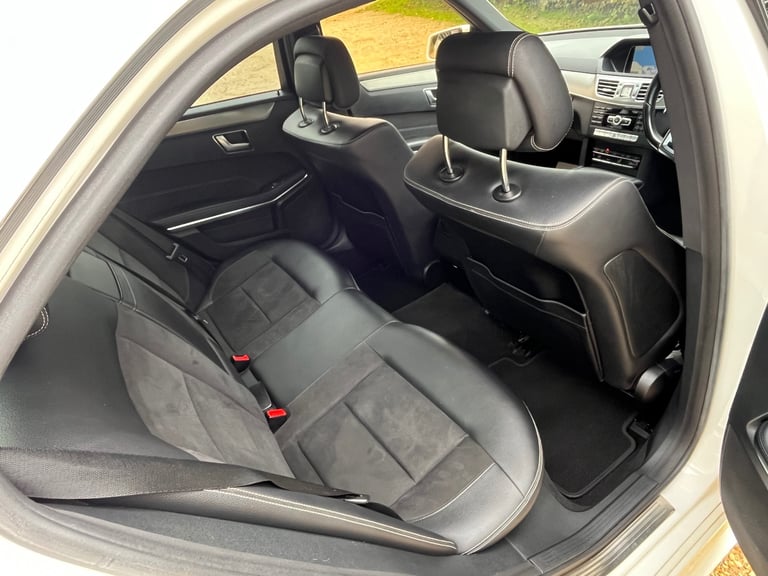 Mercedes-Benz, E Class, E250 CDi AMG Sport, Automatic, White, Saloon, beautiful condition