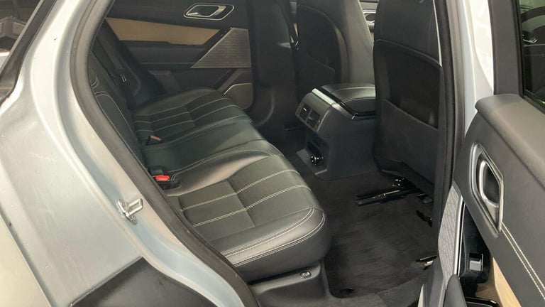 2017 Land Rover Range Rover Velar 2.0 D240 SE Auto 4WD Euro 6 (s/s) 5dr ESTATE Diesel Automatic