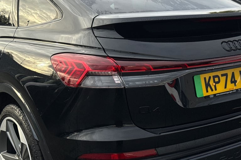 2024 Audi Q4 e-tron Q4 Sportback Black Edition 45 e-tron  210,00 kW SUV Automatic