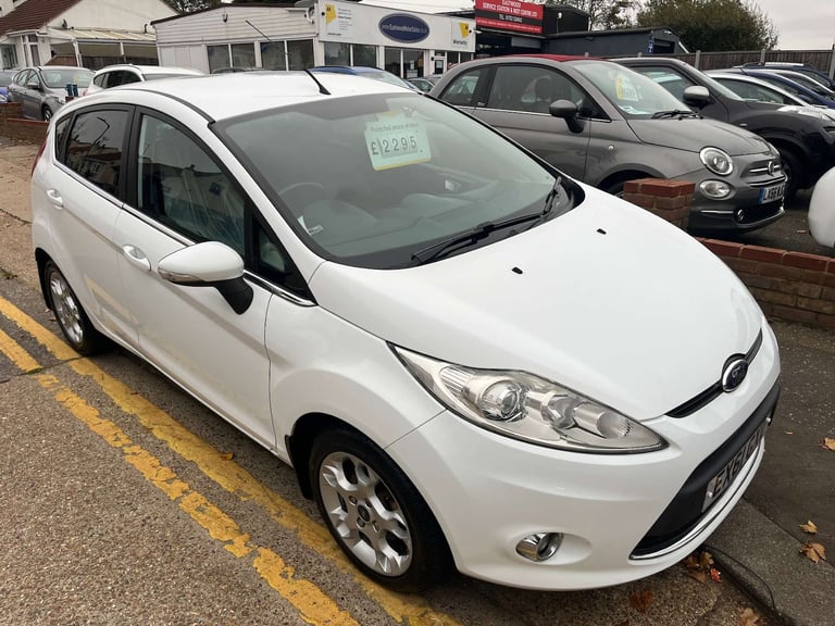 2011 Ford Fiesta 1.2 Fiesta Zetec 5dr Hatchback Petrol Manual