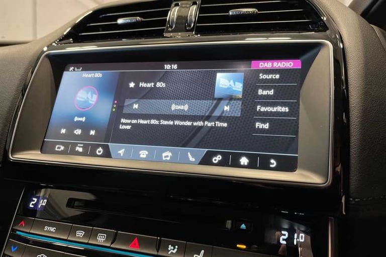 2018 Jaguar XE 2.0 [250] Portfolio 4dr Auto AWD SALOON PETROL Automatic