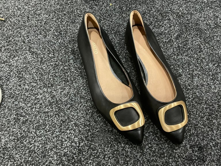 Ladies shoes for Sale in Leicester Leicestershire Womens Flat