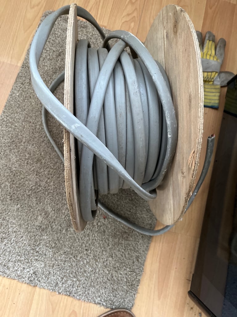Part reel of twin & earth cable. 