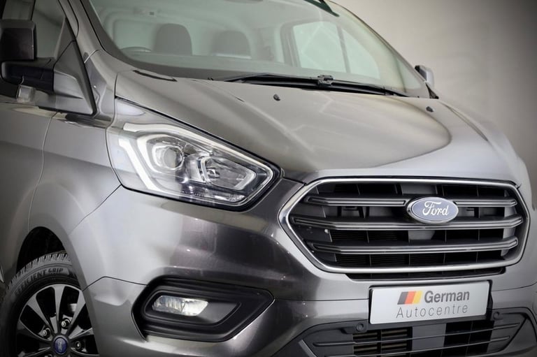 2021 Ford Transit Custom 2.0 EcoBlue 130ps Low Roof Limited Van Auto PANEL VAN DIESEL Automatic