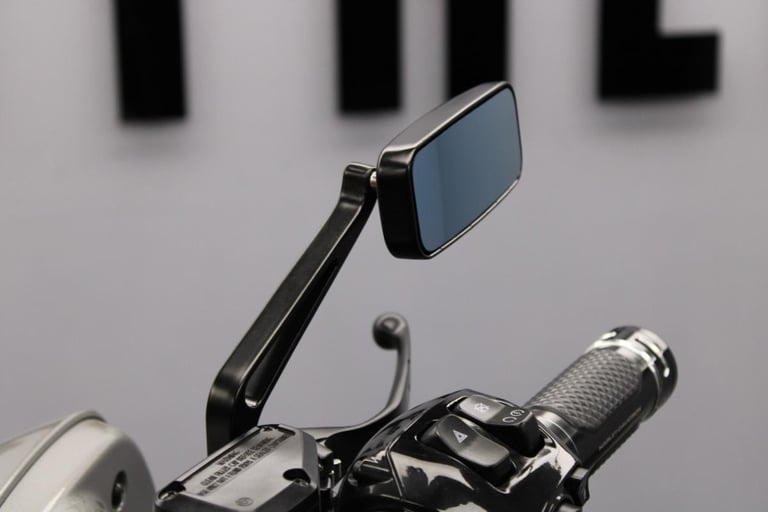 2023 Harley-Davidson FLHXSE CVO Street Glide in Dark Platinum