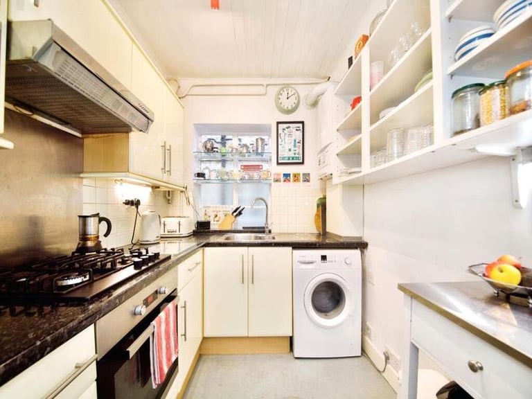 🔹Beautiful Room in Mile End🔸