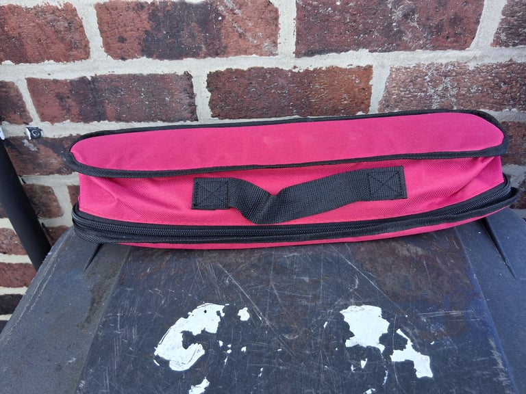 Renault car kit £25 OVNO 