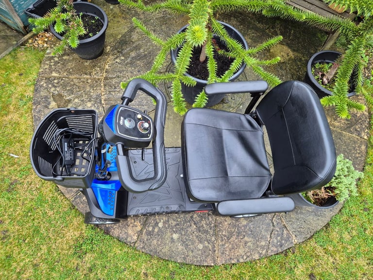 Mobility Scooter - VGC - Drive Style Plus - 4mph - Fits In Car Boot - Disability electric wheelchair