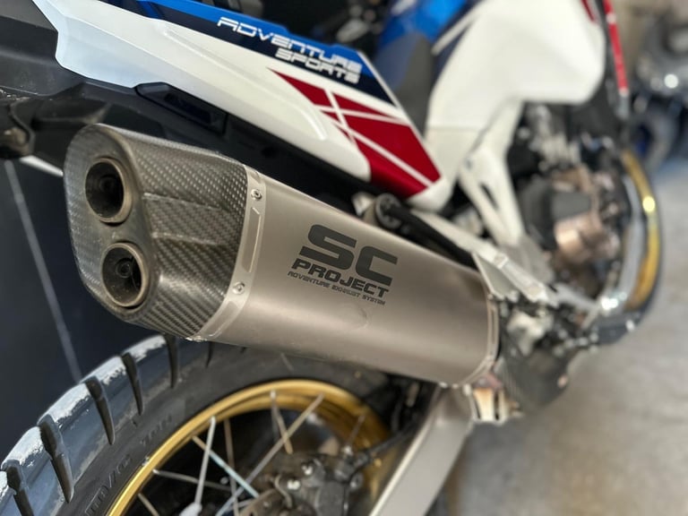 STUNNING LOW MILEAGE 2023/73 HONDA CRF1100 AFRICA TWIN DCT ADVENTURE SPORT 