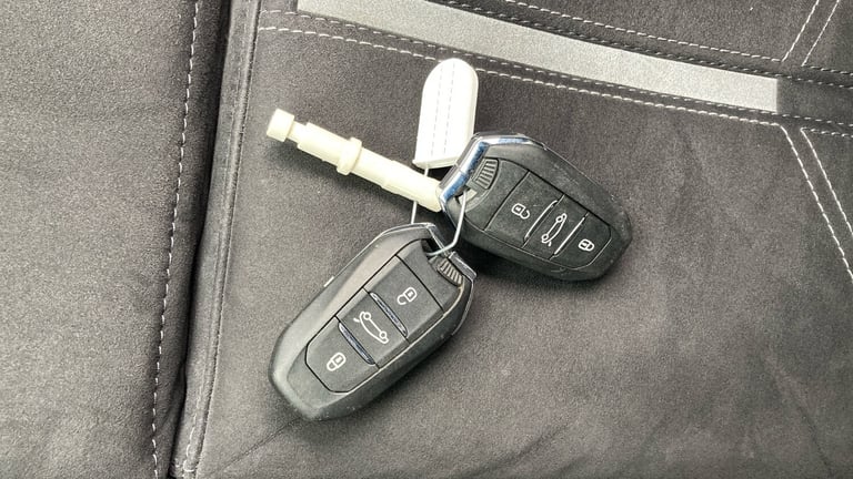 2023 Vauxhall Astra 1.6 Plug-in Hybrid GSe 5dr Auto Hatchback Hatchback Hybrid Automatic