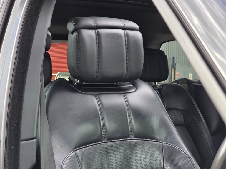 2018 Land Rover Range Rover 4.4 SDV8 Autobiography 4dr Auto ESTATE DIESEL Automatic