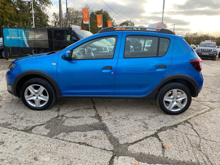 2014 Dacia Sandero Stepway 0.9 TCe Laureate 5dr HATCHBACK PETROL Manual