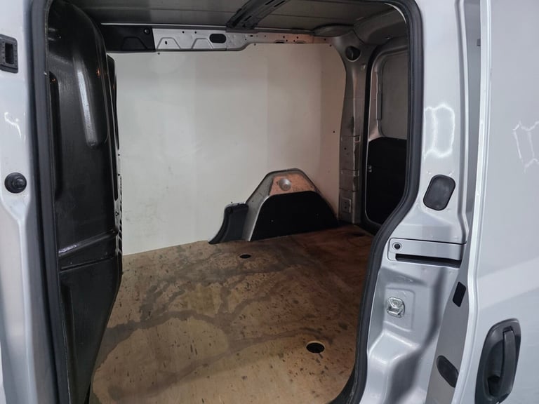 2017 Vauxhall Combo L1H1 2000 CDTI ECOFLEX S/S Panel Van Diesel Manual