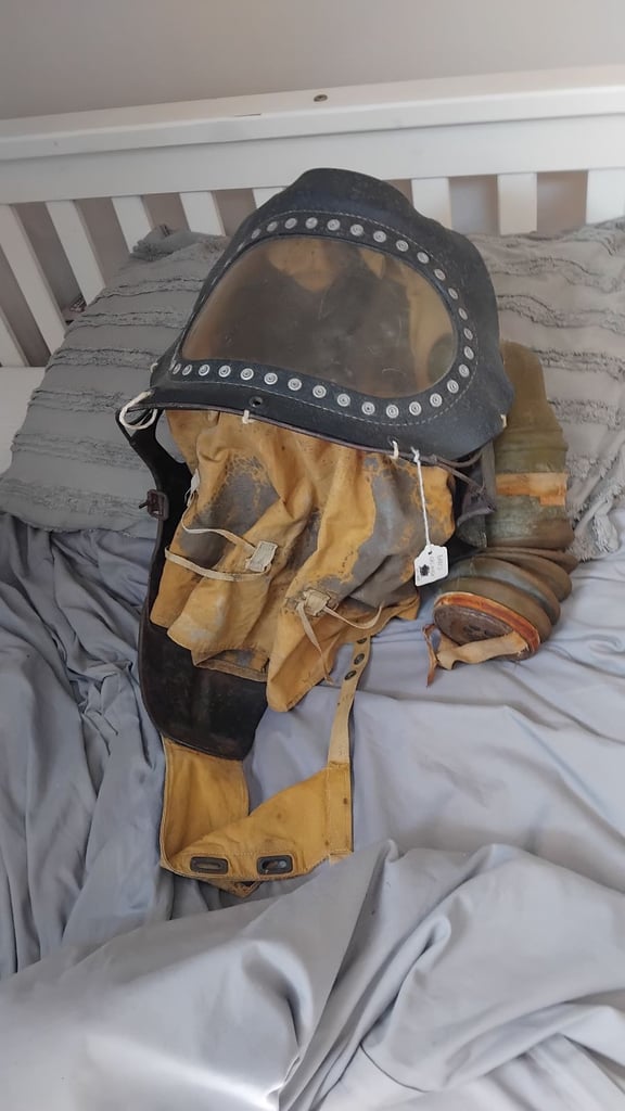 Ww2 baby gas mask 