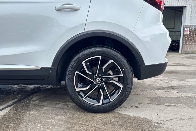 2023 MG MG ZS 93339 Hatchback Petrol Manual