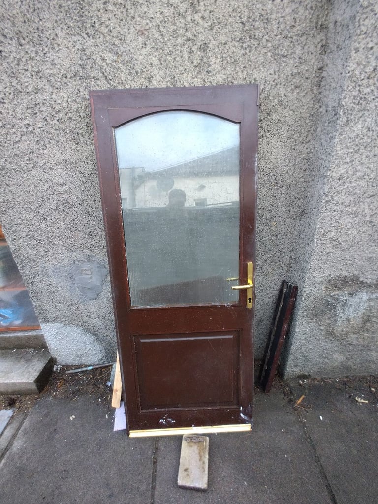 Free external door
