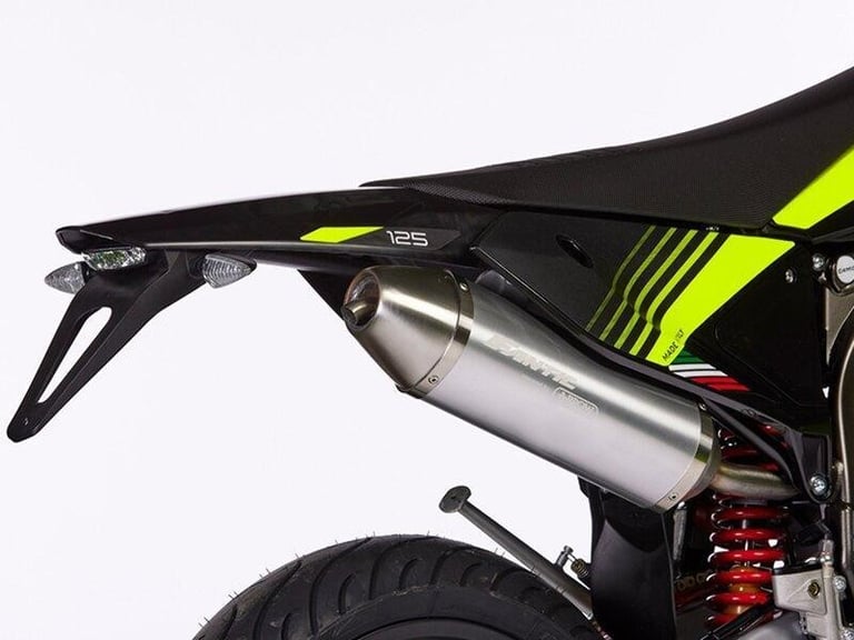 Fantic XMF125 125 Motard Performance Naked 