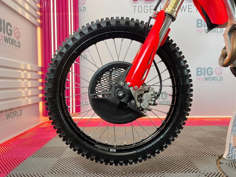 Honda CRF 250 2025 - Only 17 Hours - Stock