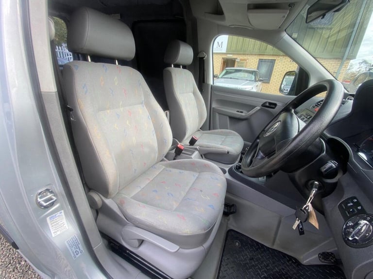 2005 Volkswagen Caddy 1.9 TDI PD C20 L1 H1 4dr PANEL VAN Diesel Manual