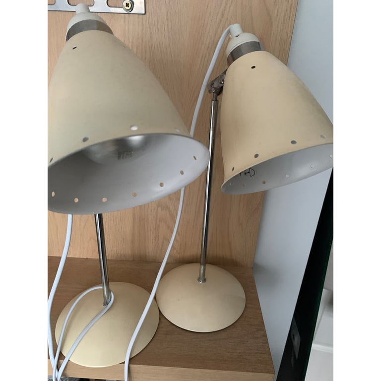 2 x cream spotlights 