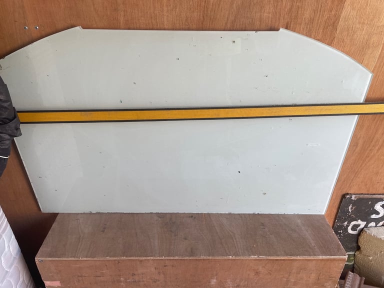image for Glass panel kitchen