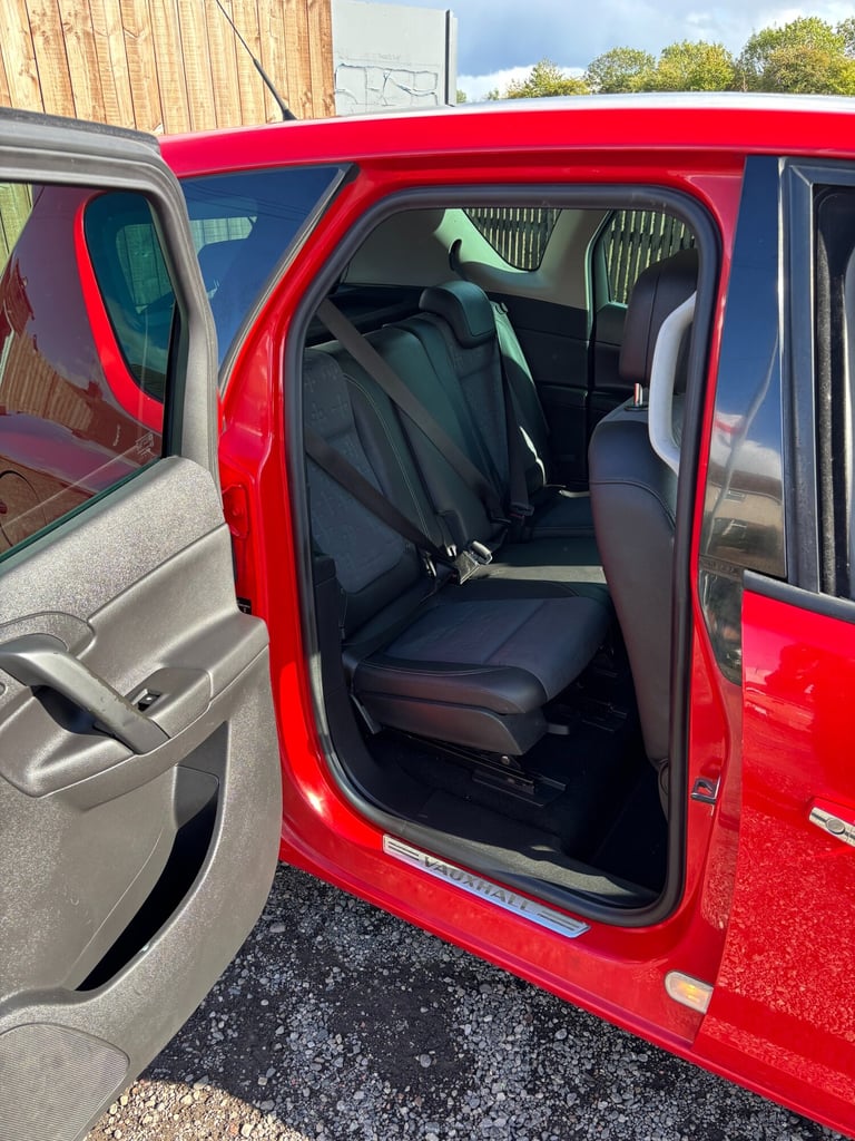 2012 Vauxhall Meriva 1.4i 16V SE 5dr MPV Petrol Manual