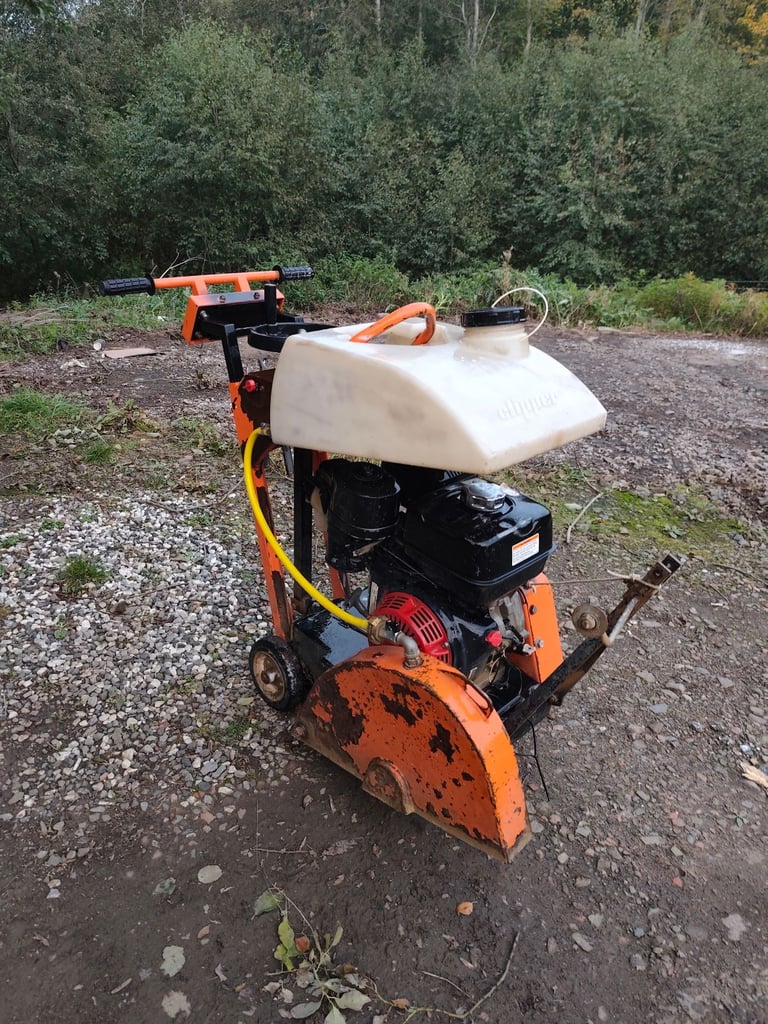 image for Clipper Road Saw
