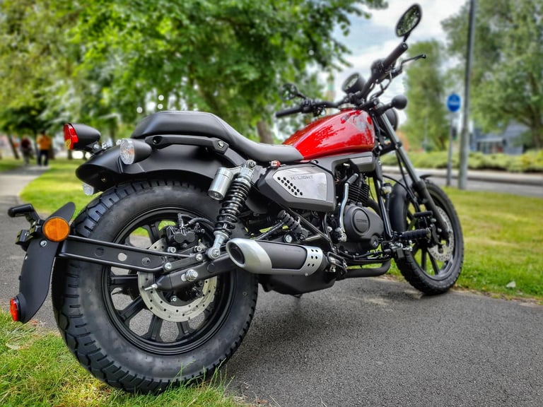 NEW Keeway K LIGHT 125 CBT Learner Legal Harley Style Cruiser Motorcycle