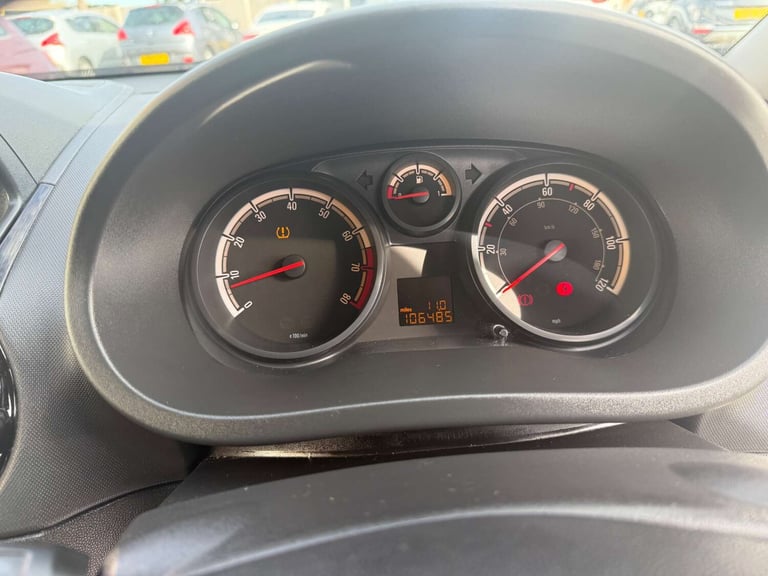 2014 Vauxhall Corsa 1.2 Corsa Exite 3dr Hatchback Petrol Manual