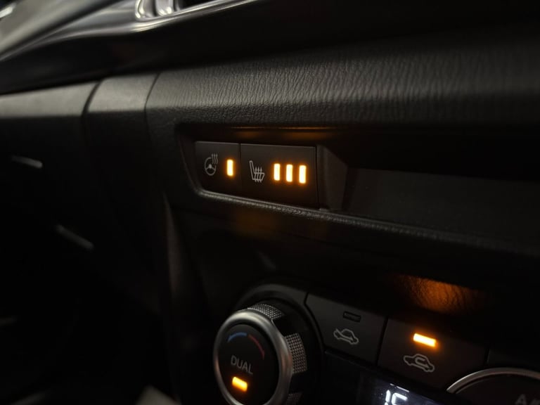 2017 Mazda Mazda3 2.0 Sport Nav 5dr Auto HATCHBACK PETROL Automatic