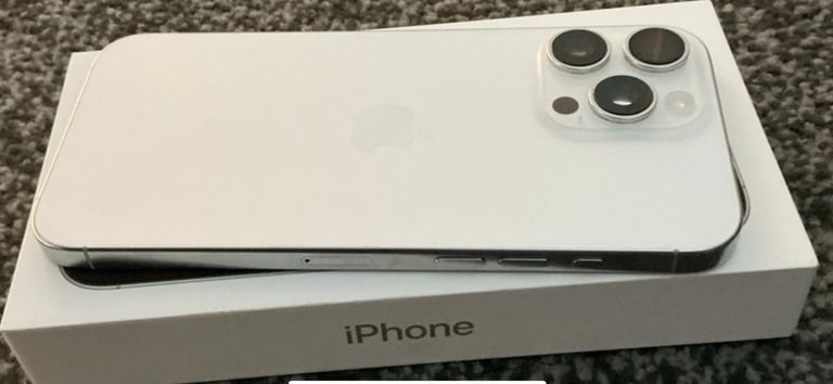 iPhone 16 Pro Max 258GB 