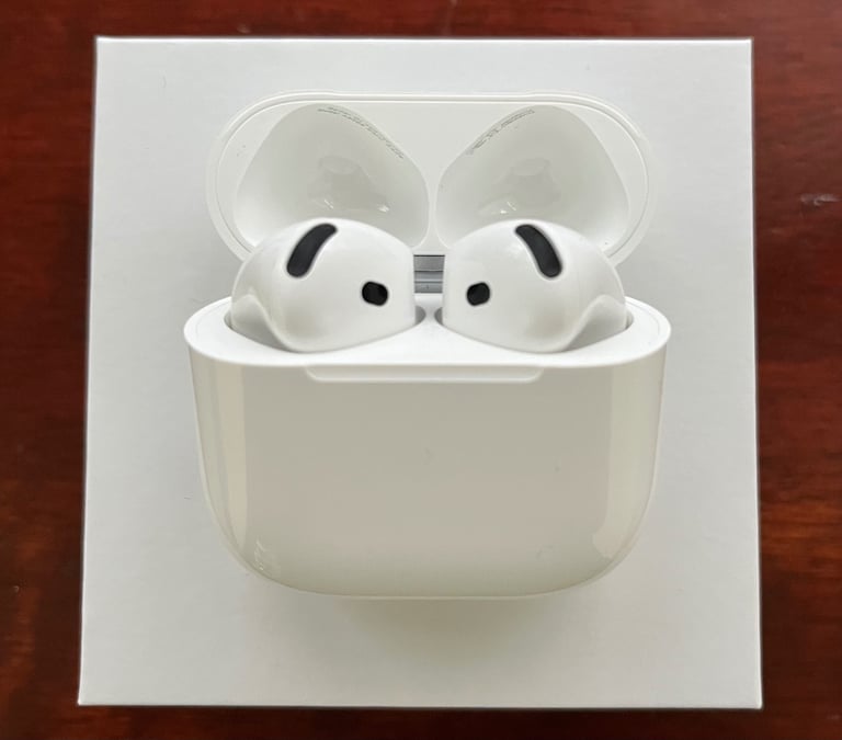 Airbuds 4 th gen