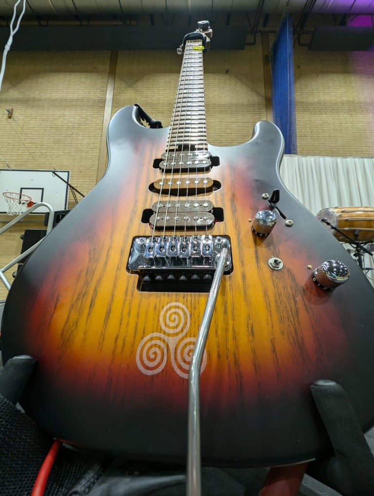 Charvel MIJ Guthrie Govan Signature