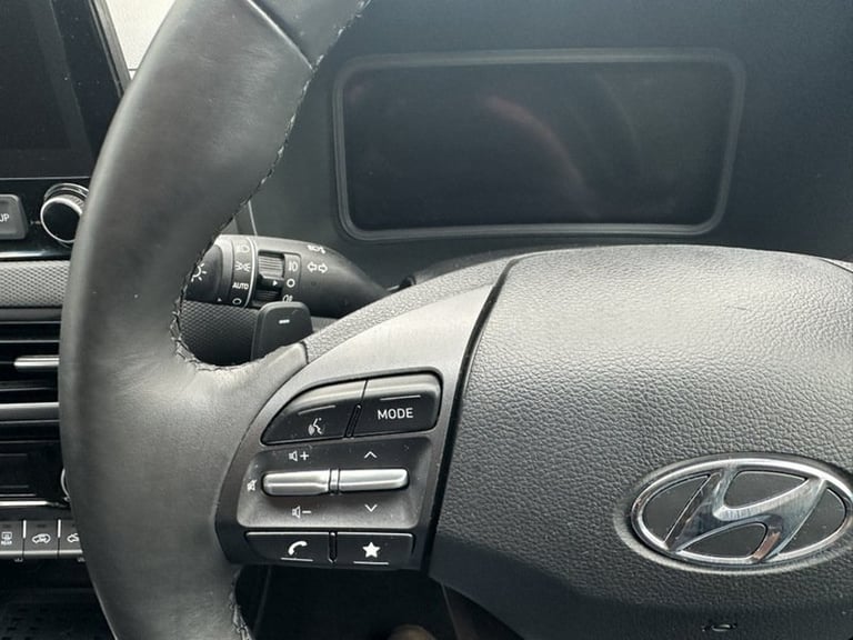 2022 Hyundai KONA 1.6 GDi Hybrid Premium 5dr DCT Auto SUV HYBRID Automatic