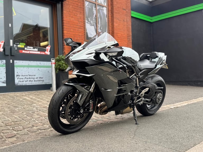 2016 Kawasaki Ninja H2 motorcycle - Only 2474 miles - OWN THE LEGEND! 