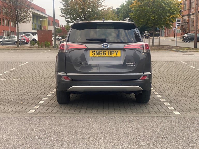 Toyota, RAV4, Estate, 2016, Other, 2494 (cc), 5 doors