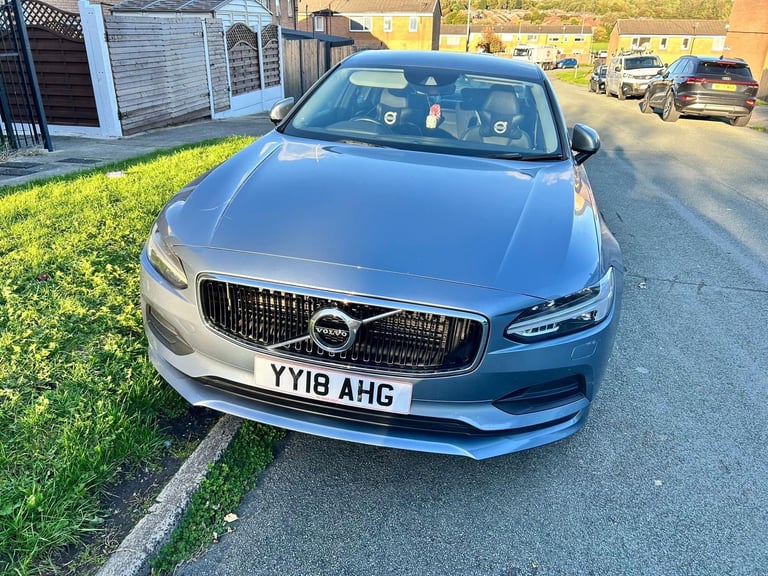 image for Volvo, S90, Saloon, 2018, Semi-Auto, 1969 (cc), 4 doors