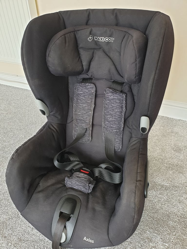 Maxi Cosi Axis Car Seat for 9 - 18kg